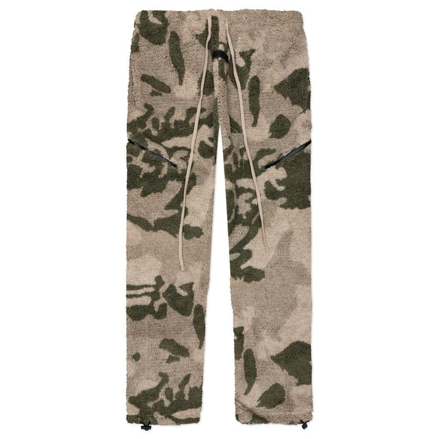 Essentials Relaxed Polar Fleece Pant - Camo – Feature