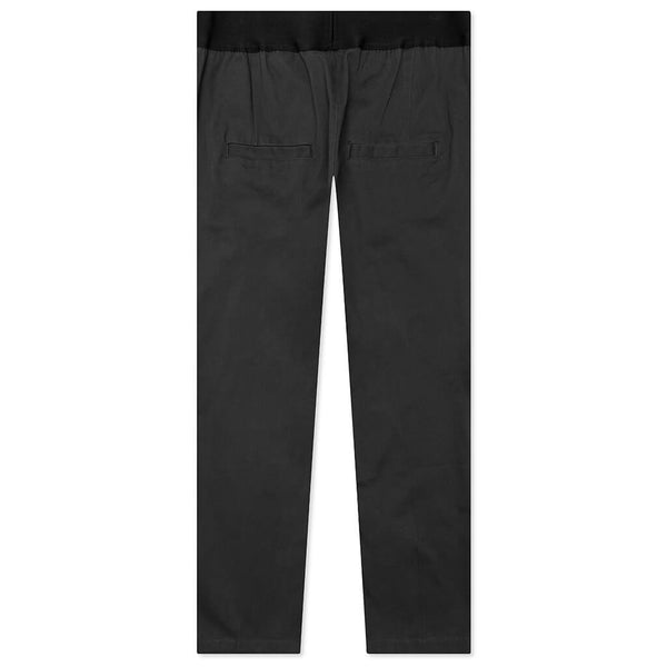 Essentials Women's Relaxed Trouser - Iron – Feature