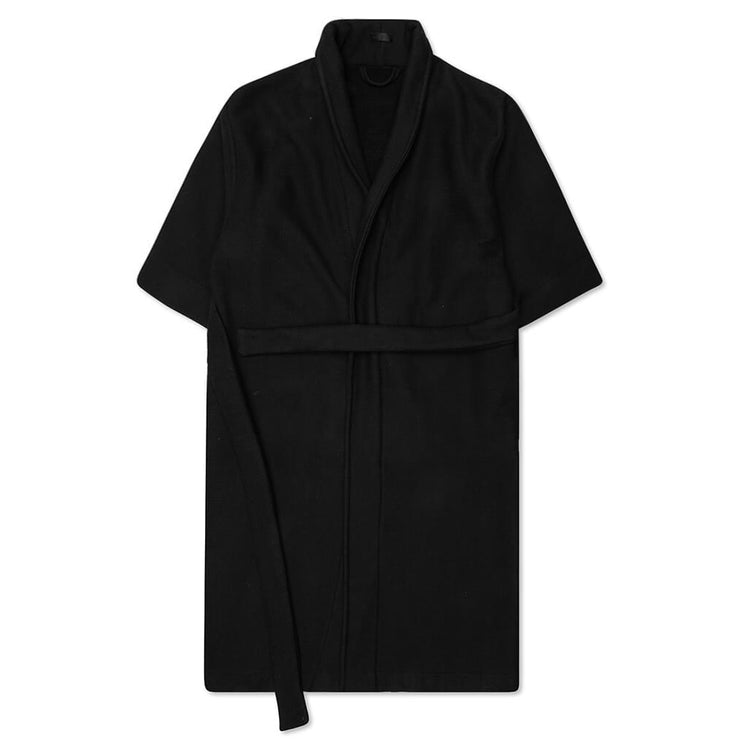 Robe - Black – Feature