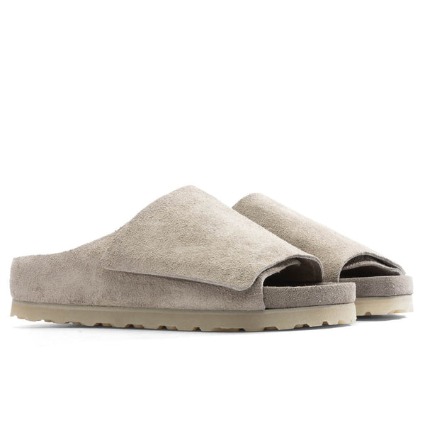 Birkenstock x Fear of God Los Feliz Suede, 1024780, taupe at solebox