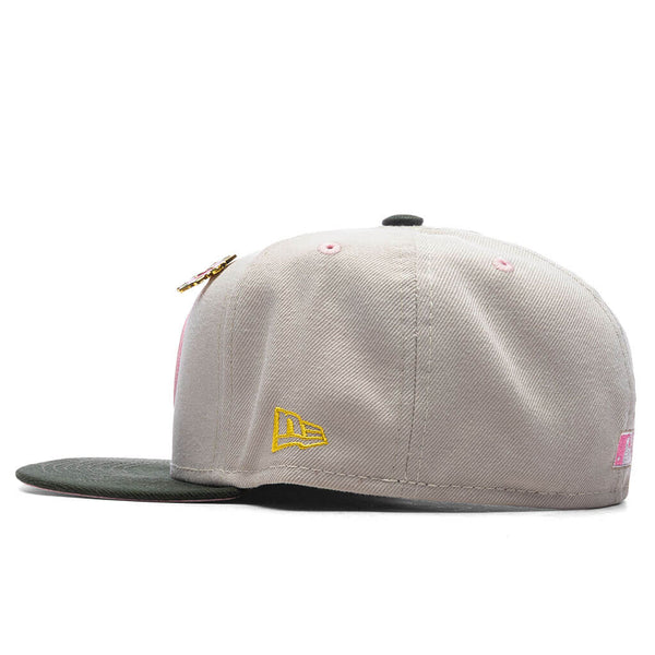 New Era - Feature x New Era Lotus 59FIFTY Fitted - Atlanta Braves, Beige / 7 1/4 | Feature