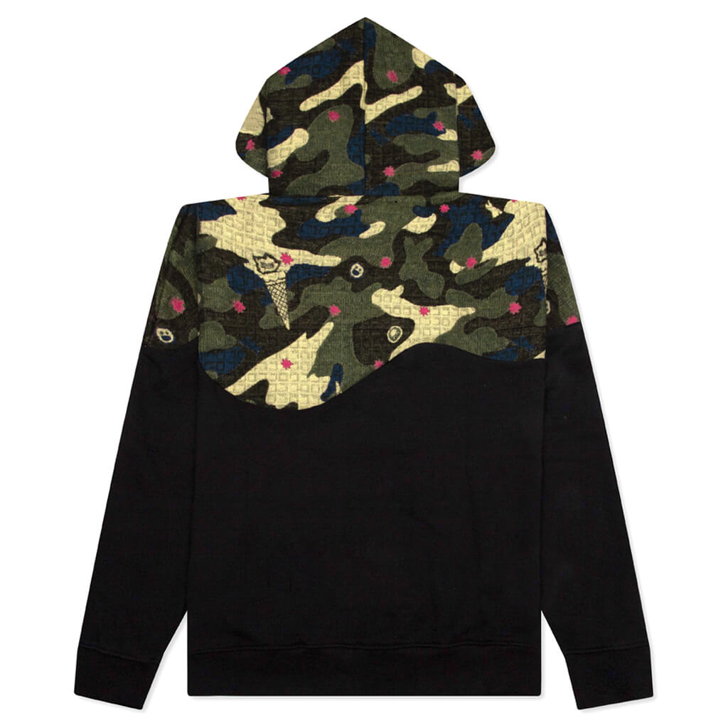 Campbell Hoodie - Camo – Feature