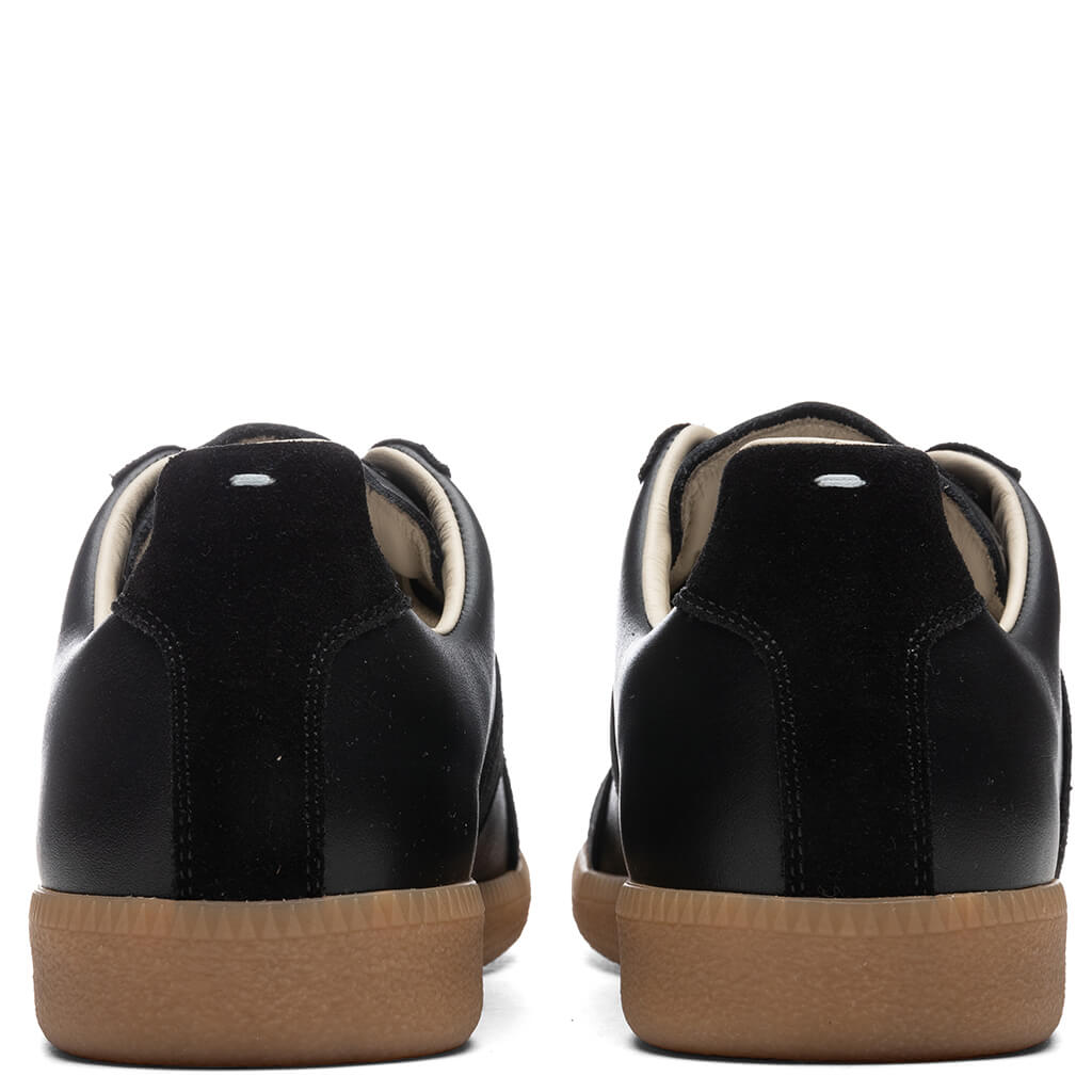 Replica Low Top - Black/Black – Feature