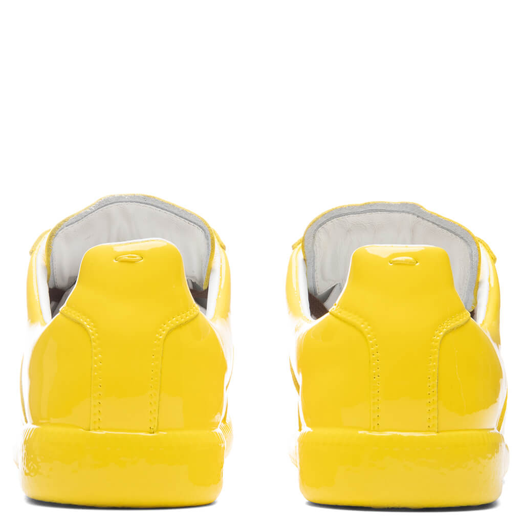Replica Sneakers - Spectra Yellow – Feature