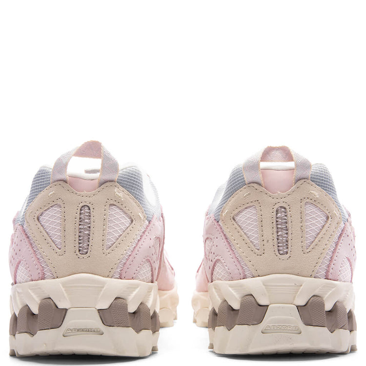 New Balance 610v1 Stone Pink Sandstone ML610TH Sneakers Men\'s 12D NEW Size 12 - New Balance 610 Stone Pink Sandstone for sale  main image 4