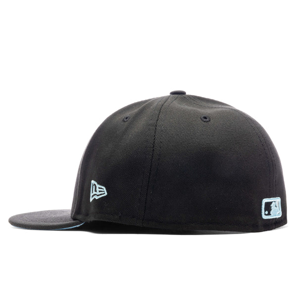 Shop New Era 59Fifty Chicago White Sox Cloud Under Hat 60243791 black