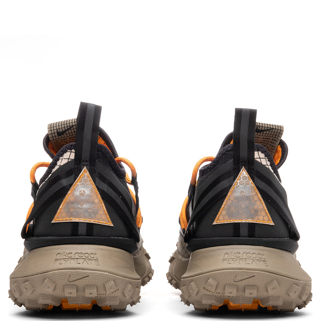 ACG Mountain Fly Low - Fossil Stone/Black – Feature ACG Mountain Fly Low - Fossil Stone/Black – Feature