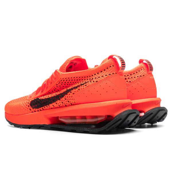 Air Max Flyknit Racer Total Orange/Black – Feature