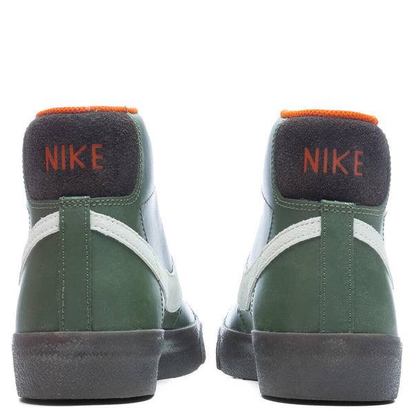 Nike Blazer Mid '77 Vintage Army Olive / Summit White / Campfire Orange -  DZ5176-300