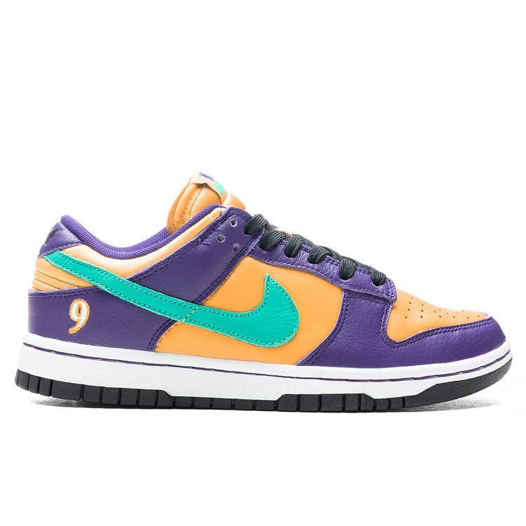 Dunk Low x Lisa Leslie Women's - Court Purple/Clear Emerald – Feature