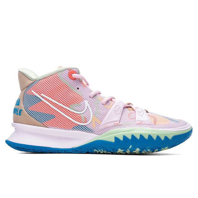 Kyrie 7 - Regal Pink White – Feature