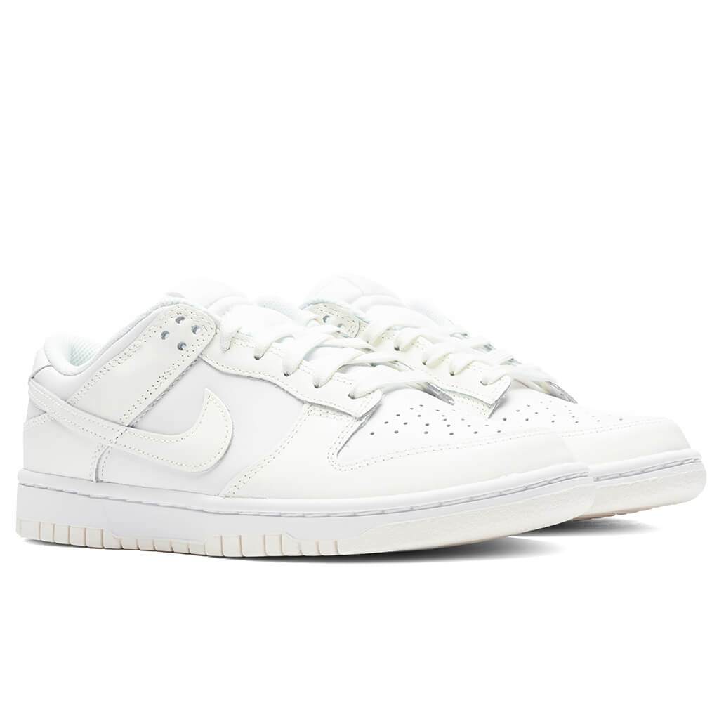 womens white nike dunks