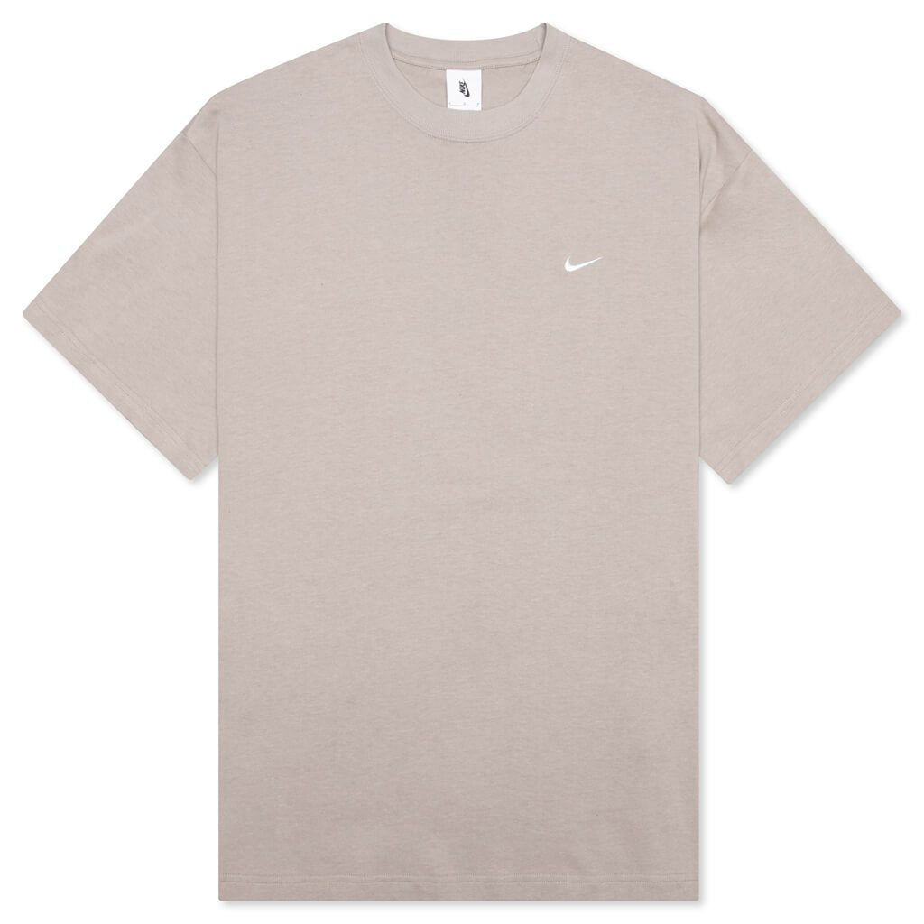 NikeLab Heavyweight T-Shirt - Malt/White – Feature