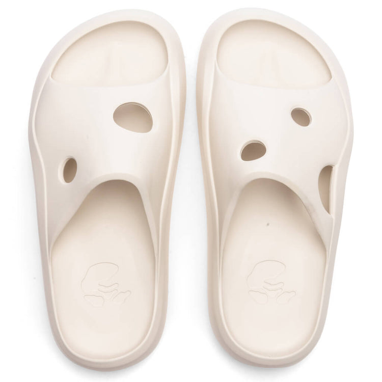 Meteor Rubber Slider - Bone/Bone – Feature 