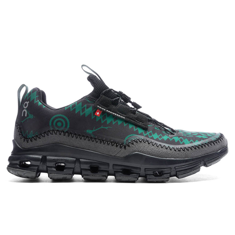 ON RUNNING X SOUTH2 WEST8 Cloudaway Black/ Green S2W8 RRP £240 Size 13 ON RUNNING X SOUTH2 WEST8 Cloudaway Black/ Green S2W8 RRP  main image 4