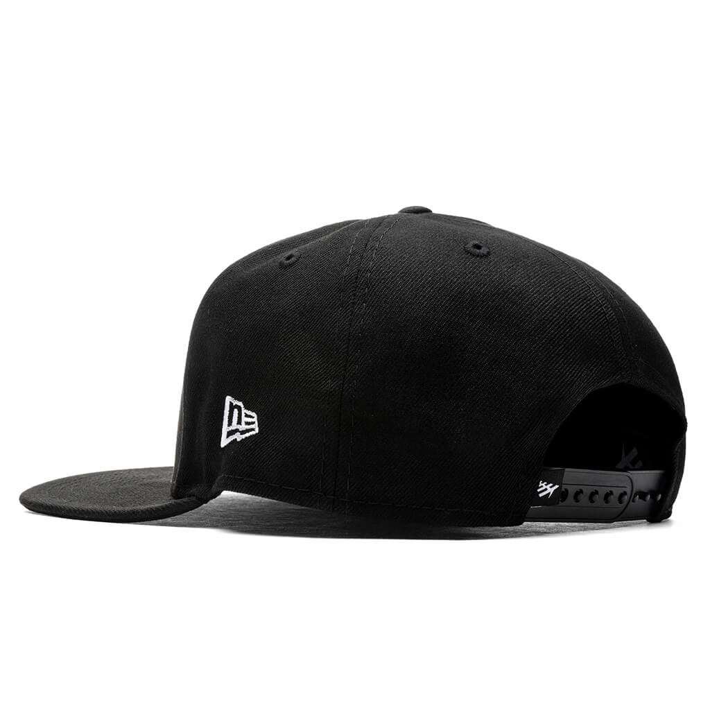 First Class Old School Snapback - Black – Feature