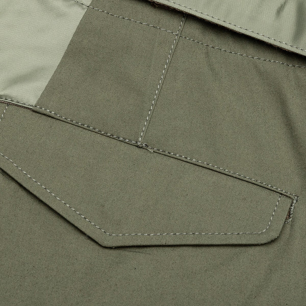 Cotton Nylon Oxford Short - Khaki – Feature