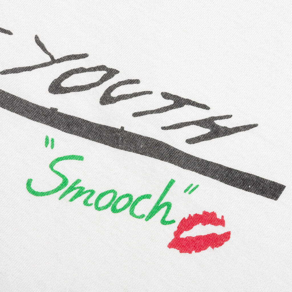 Smooch S/S T-Shirt - White – Feature