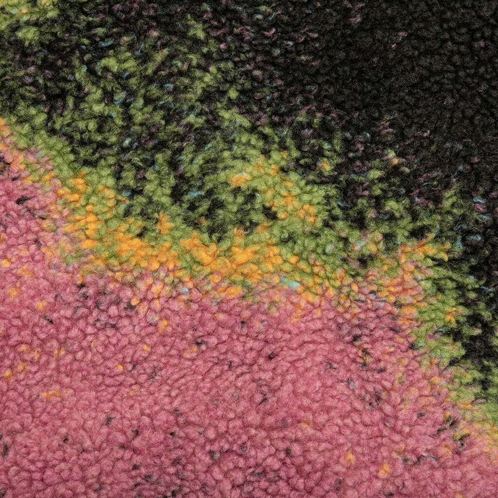 Jacquard Dye Sherpa Vest - Berry – Feature