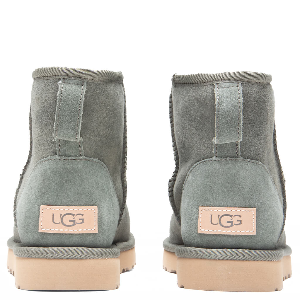 Women's Classic Mini II Boot - Forest Night – Feature