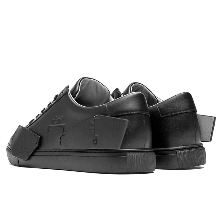 Shard Shoe - Black – Feature