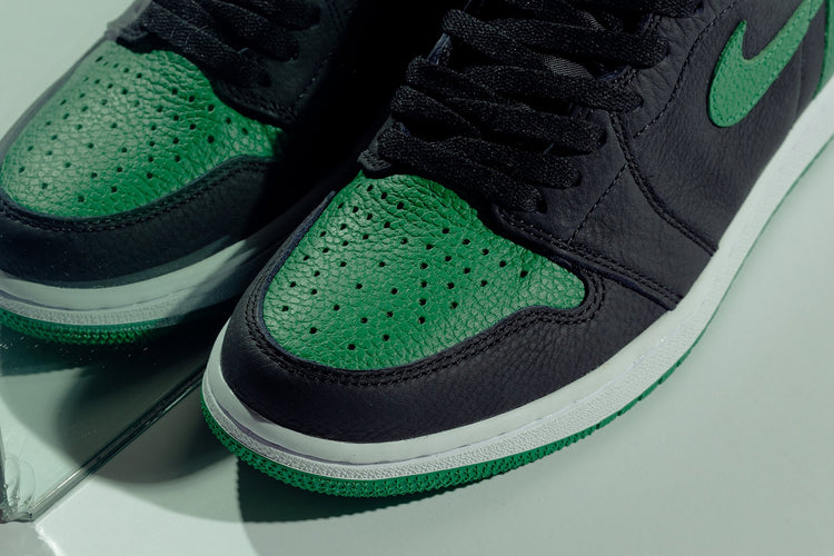 retro 1 black pine green