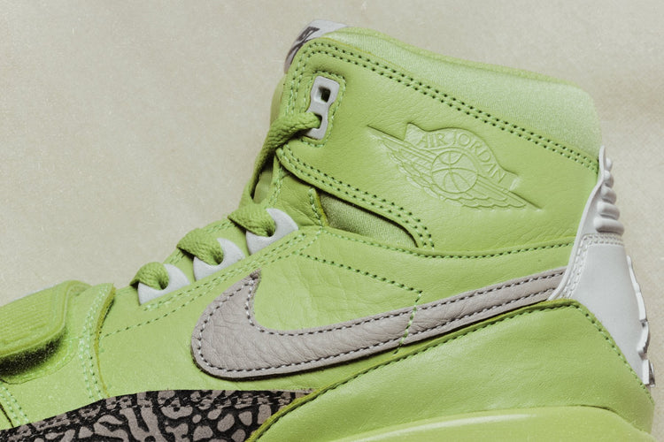 Air Legacy 312 - Ghost Green/White-Cement Grey – Feature display picture 1