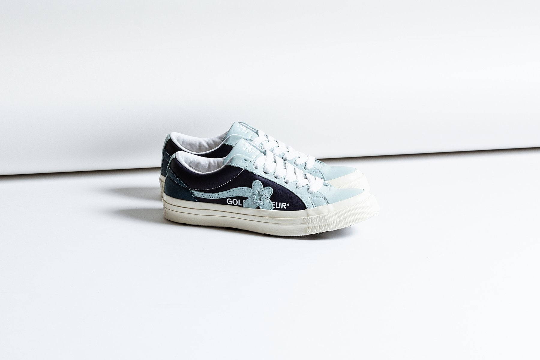 スニーカー GOLF LE FLEUR BARELY BLUE Converse x GOLF le FLEUR Ox - Barely Blue – Feature