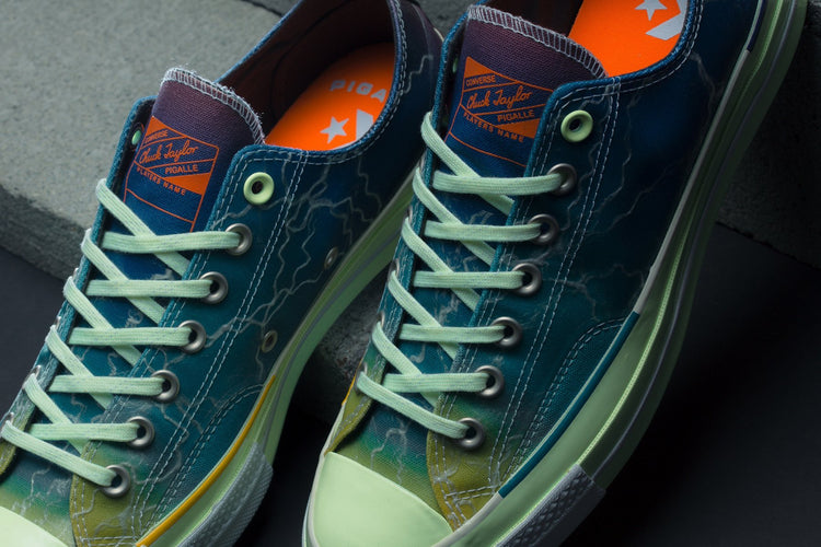 Converse x Pigalle Chuck 70 Ox - Multi/Black/Egret – Feature display picture 3