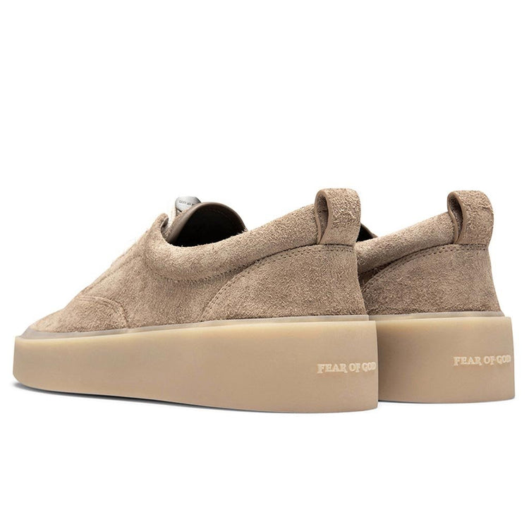 101 Lace-Up Sneaker
