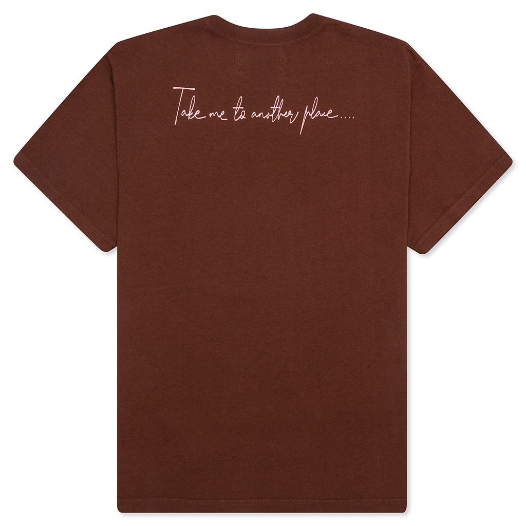Groovy Tee - Chocolate – Feature