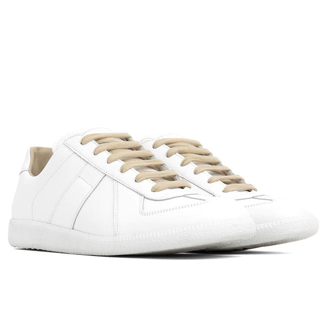 Replica Low Top - White – Feature