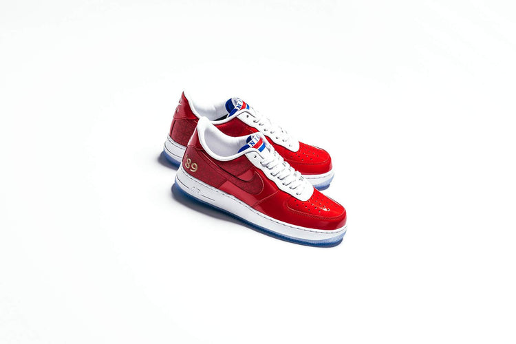 red and white air force 1 lv8