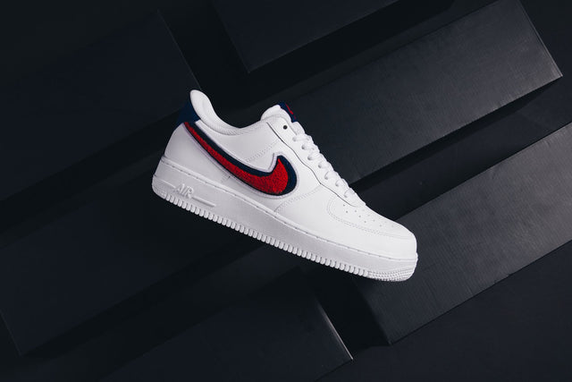 white blue red air force 1