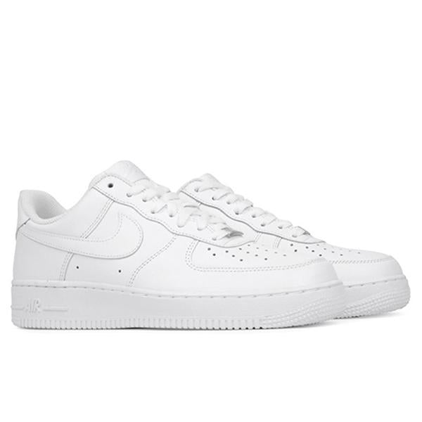 Nike Air Force 1 07 White – Feature