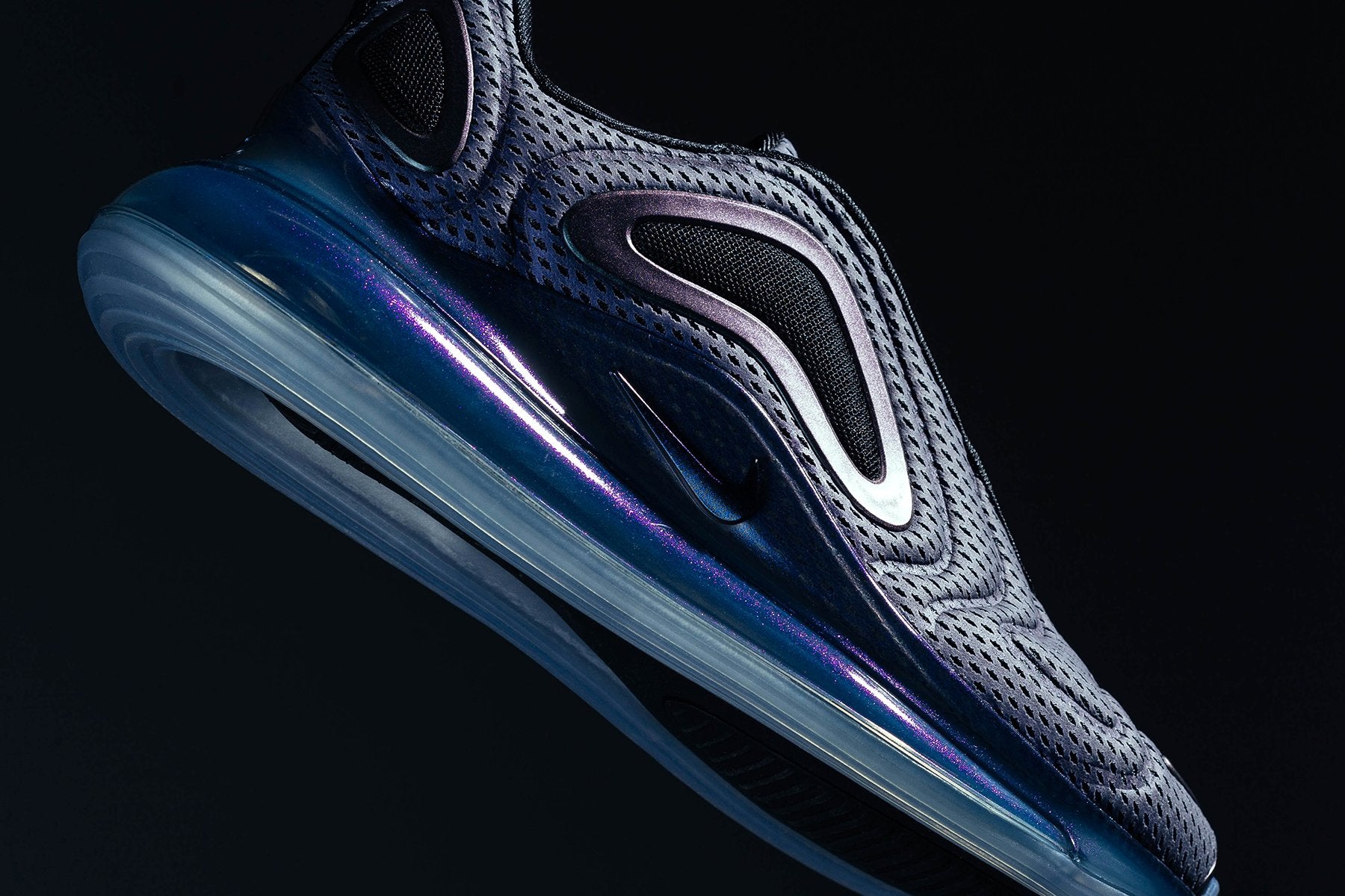 air max 720 metallic silver black
