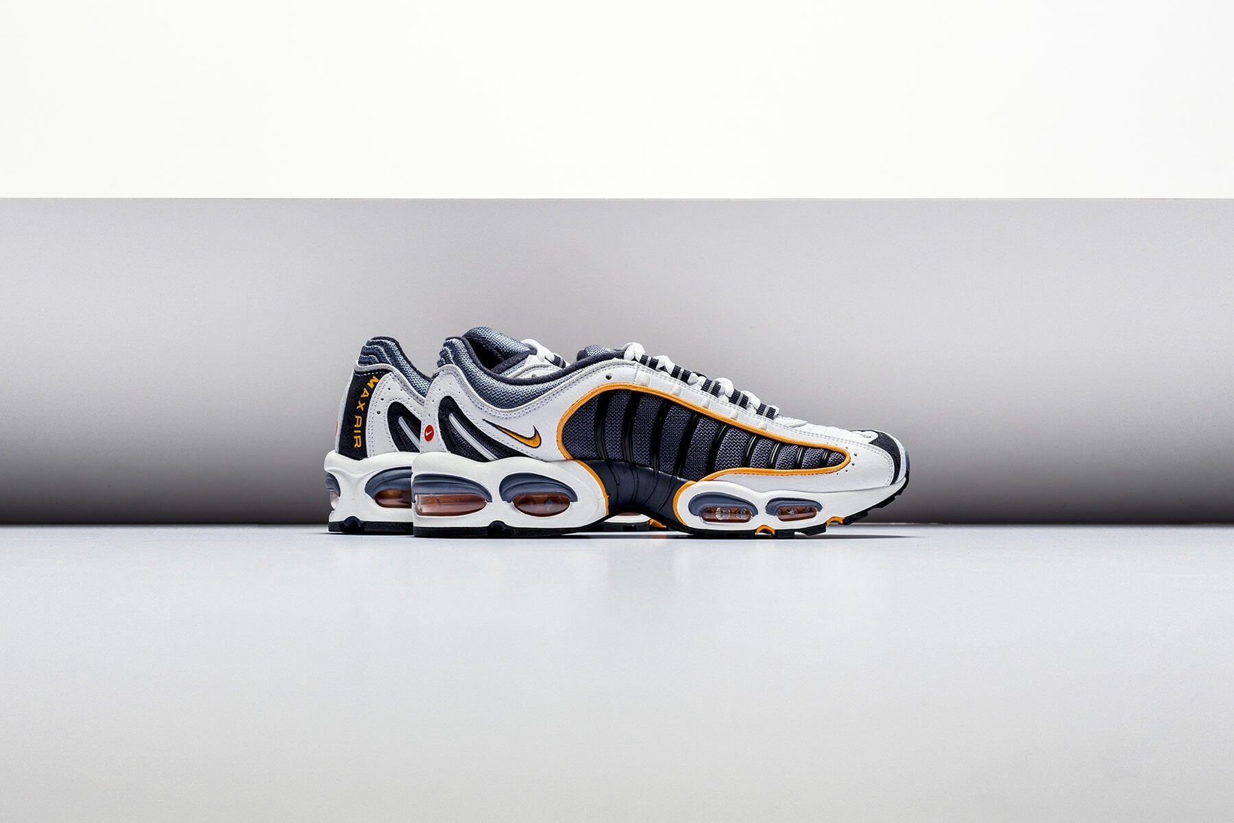 nike air max tailwind iv metro grey