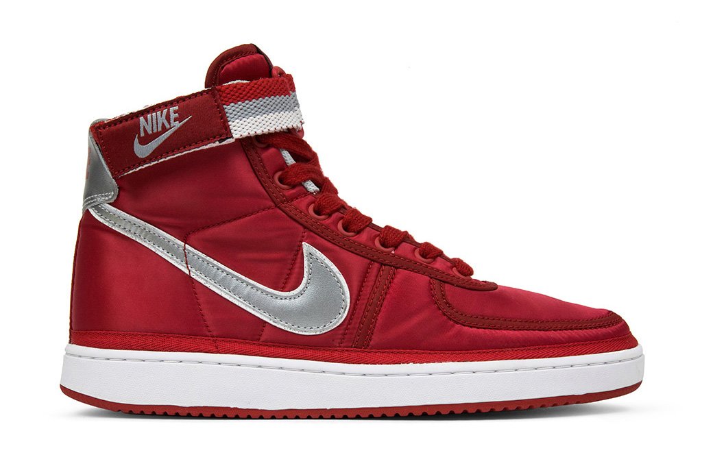 Vandal High Supreme - University Red/Metallic Silver â Feature