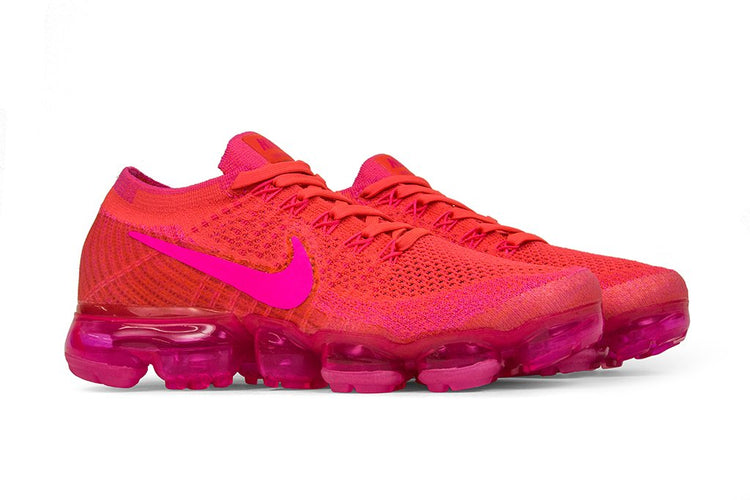 vapormax flyknit hyper pink