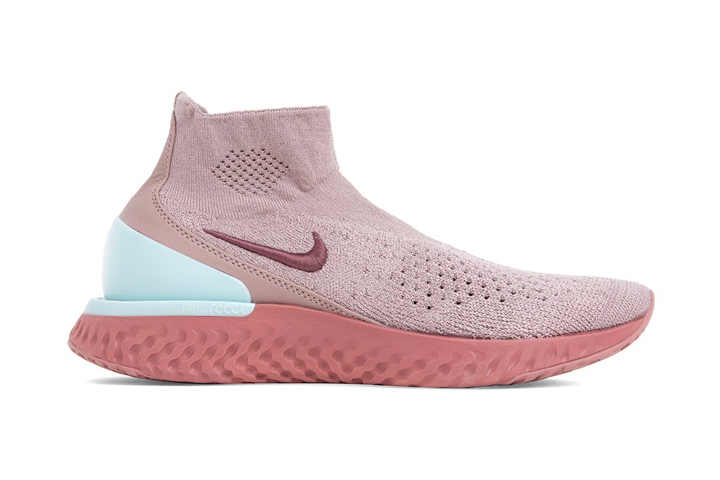 Women's Rise React Flyknit - Diffused Taupe/Smokey Mauve – Feature