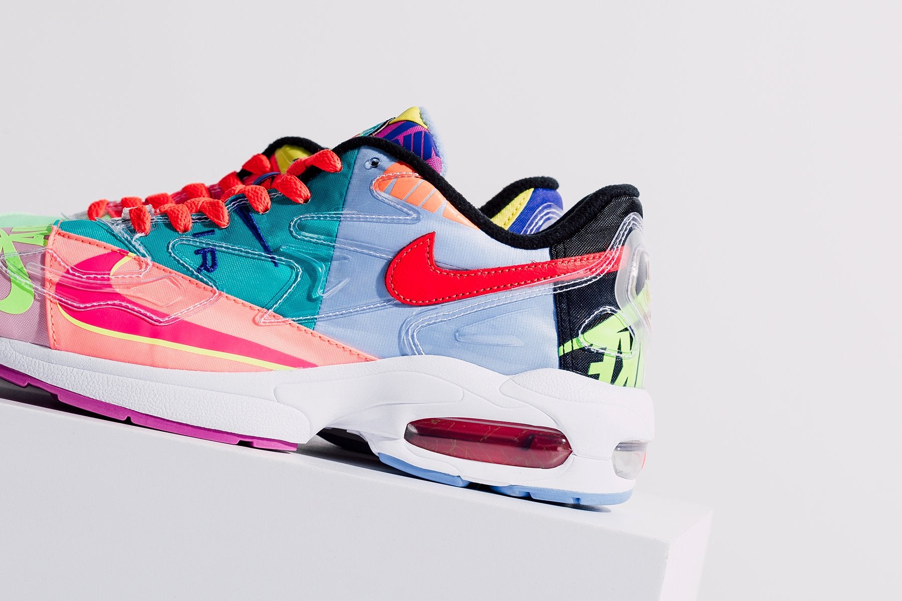 air max2 light qs