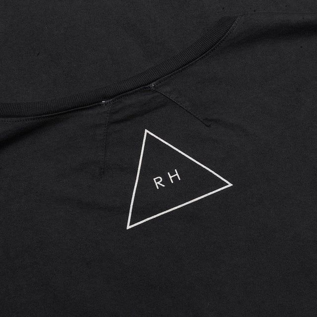Girl Compass Tee - Black – Feature