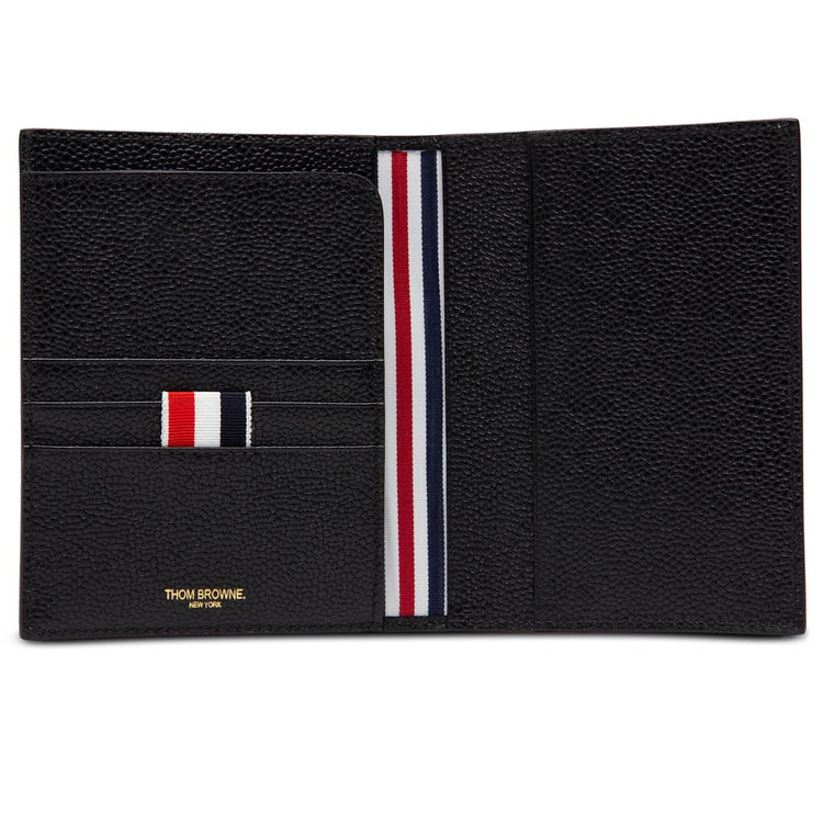 Passport Holder Black Feature