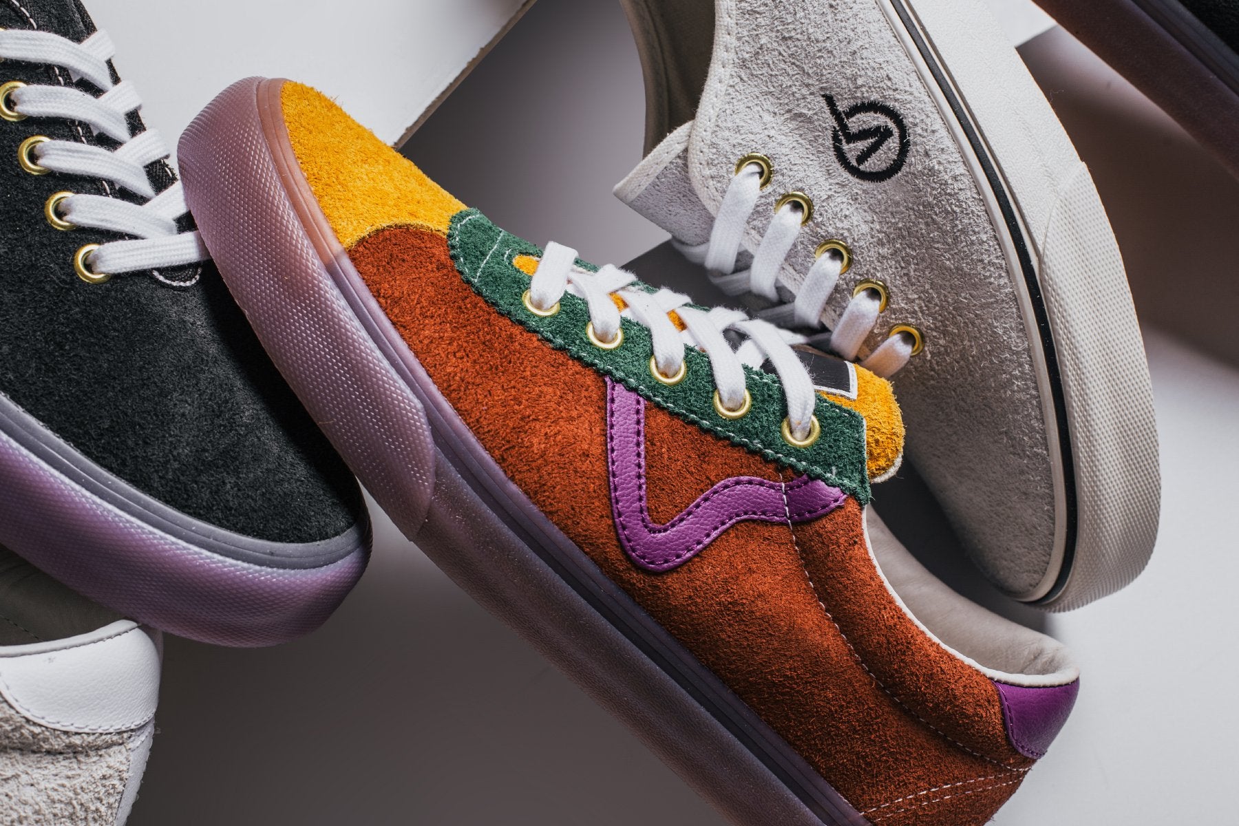 Vans Vault x LQQK Epoch Sport LX - Mulit/Translucent Gum – Feature